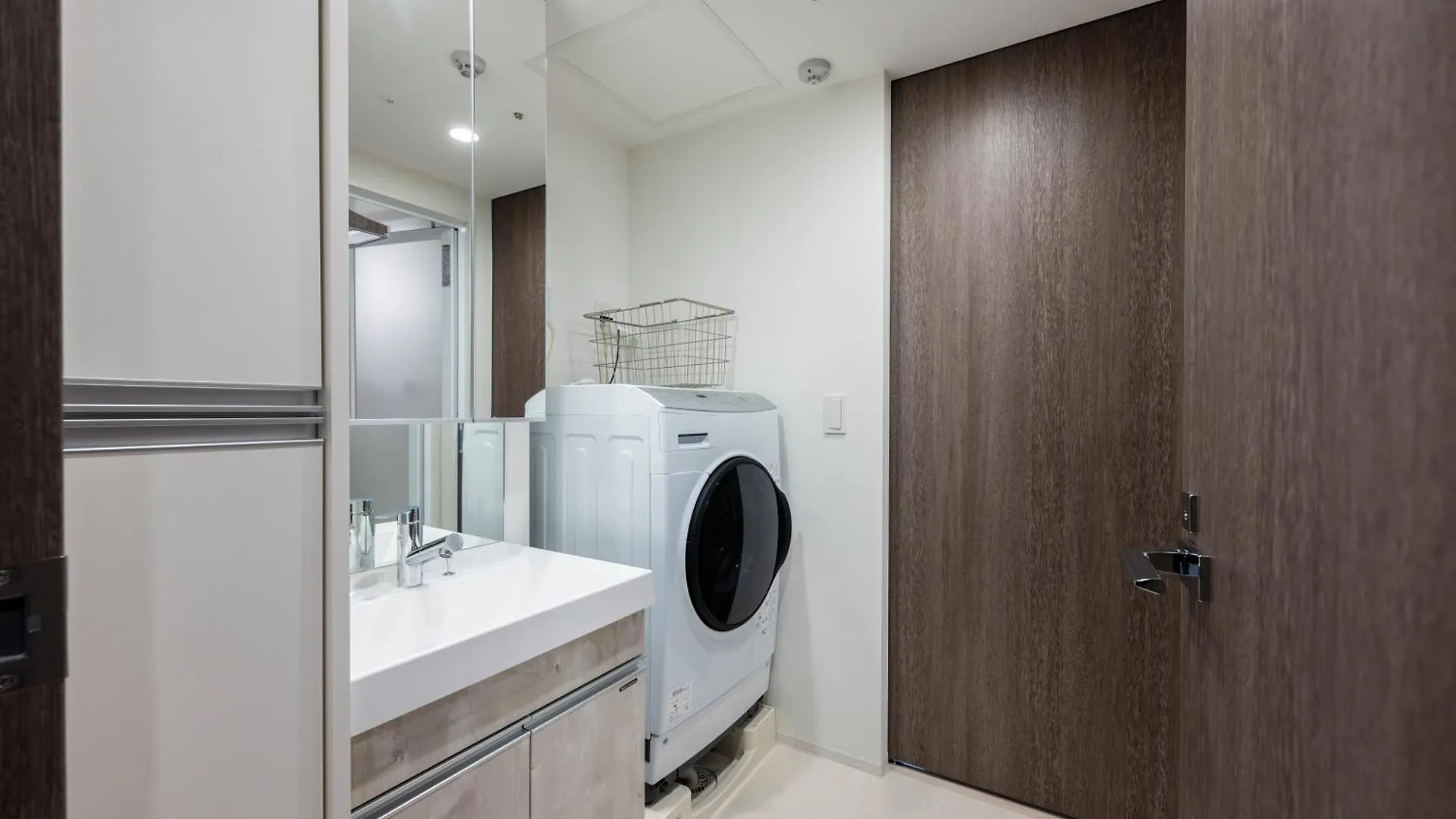Morpheus Apartment Sapporo