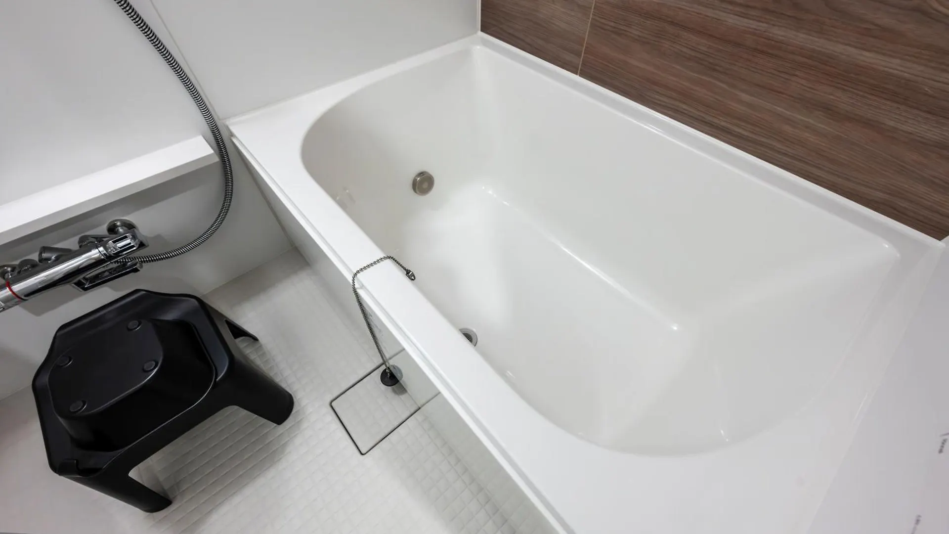 Morpheus Apartment Sapporo Japan